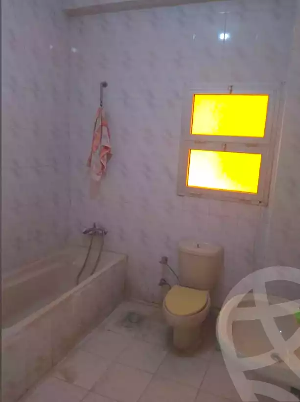 https://aqarmap.com.eg/ar/listing/7177156-for-sale-alexandria-al-agamy-lbytsh-shahr-al-assal-st