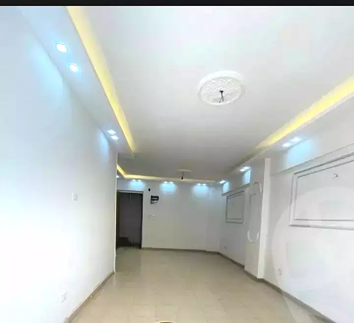 https://aqarmap.com.eg/ar/listing/7177417-for-sale-alexandria-al-agamy-el-hanouvel-al-haded-we-al-soulb-st