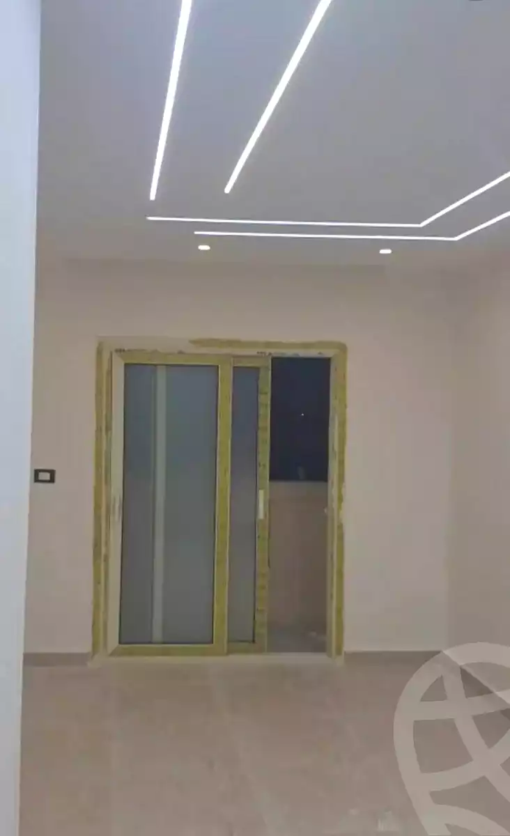 https://aqarmap.com.eg/ar/listing/7177612-for-sale-alexandria-el-asafra-shr-45