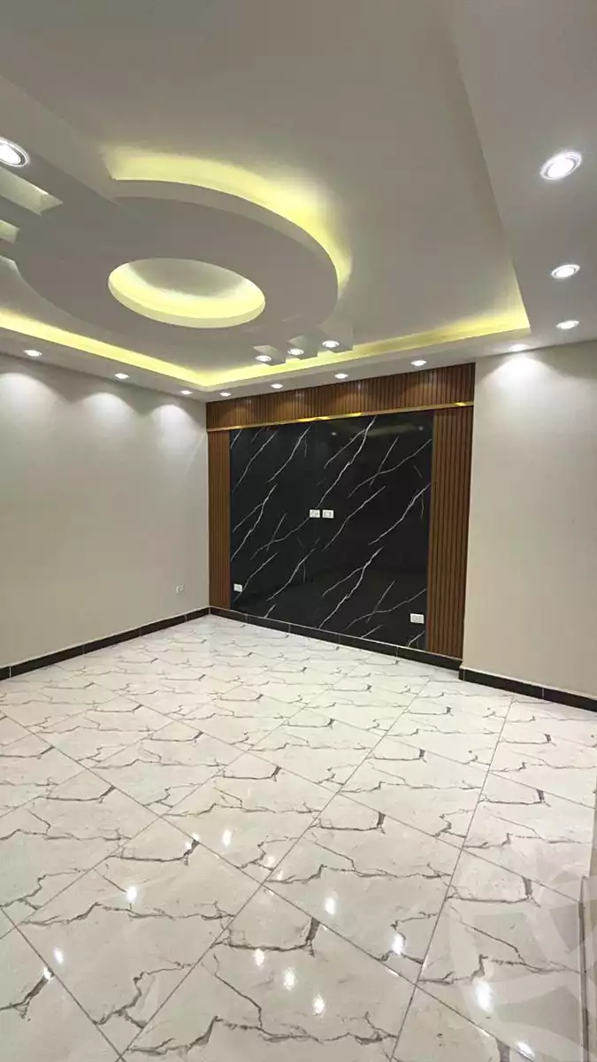 https://aqarmap.com.eg/ar/listing/7177662-for-sale-cairo-6th-of-october-el-ahyaa-neighborhood-3rd-al-hay-al-thalith-st
