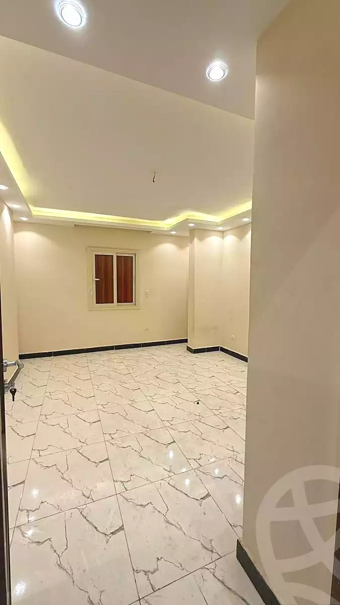 https://aqarmap.com.eg/ar/listing/7177662-for-sale-cairo-6th-of-october-el-ahyaa-neighborhood-3rd-al-hay-al-thalith-st