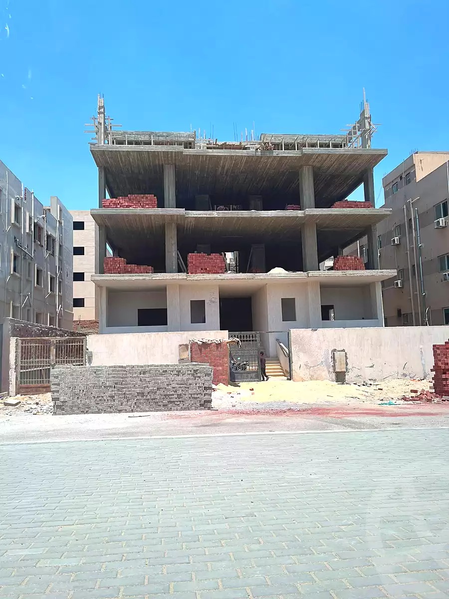 https://aqarmap.com.eg/ar/listing/7177894-for-sale-cairo-new-cairo-el-kornfol-el-kornfol-1