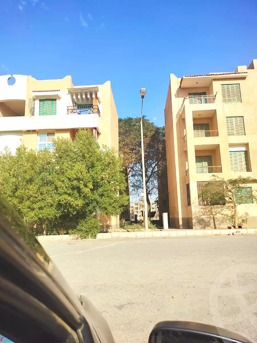 https://aqarmap.com.eg/ar/listing/7178148-for-sale-cairo-6th-of-october-el-ahyaa-neighborhood-11th