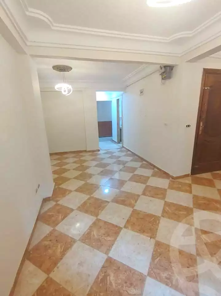 https://aqarmap.com.eg/ar/listing/7178197-for-sale-alexandria-lsywf-el-falki