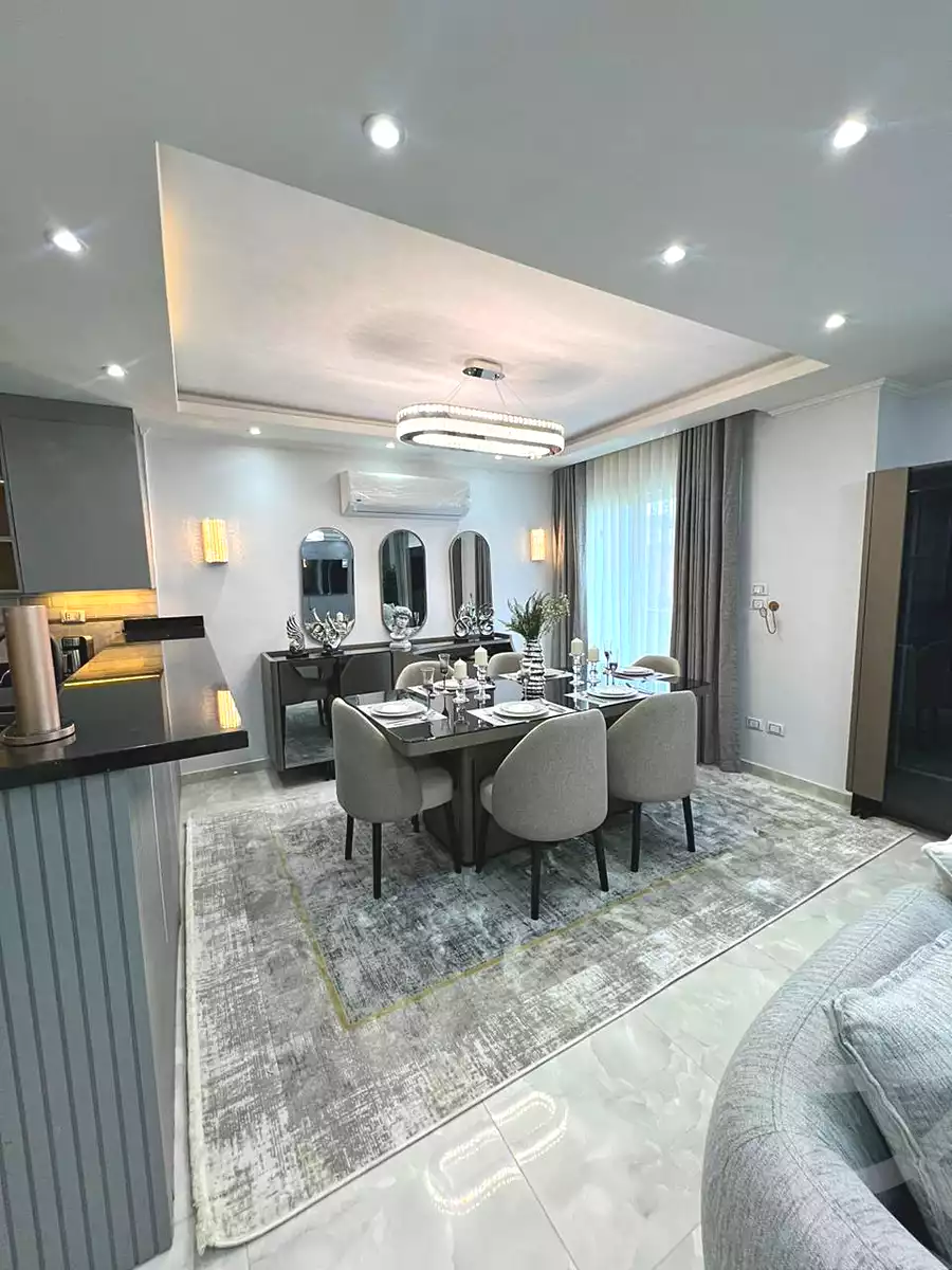 https://aqarmap.com.eg/en/listing/7178423-for-sale-cairo-new-cairo-compounds-mwrd-fq-llttwyr