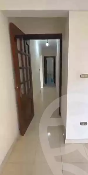https://aqarmap.com.eg/en/listing/7178608-for-rent-alexandria-moharram-bey