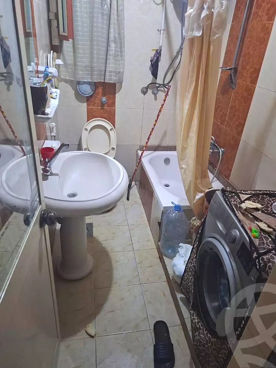 https://aqarmap.com.eg/en/listing/7178643-for-sale-alexandria-el-mandara-alex-el-mandara-bahri-sidi-kamal-st