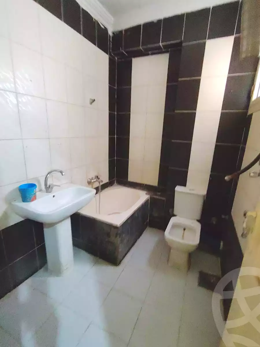 https://aqarmap.com.eg/ar/listing/7178821-for-rent-cairo-el-haram-el-talbya-tersa-st