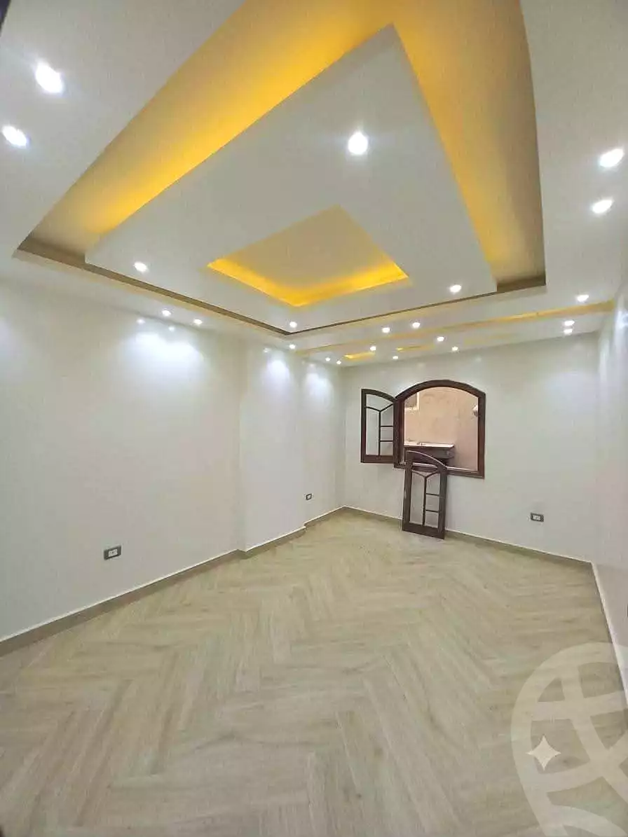 https://aqarmap.com.eg/ar/listing/7179211-for-sale-alexandria-al-agamy-lbytsh-mohamed-el-fardi-st