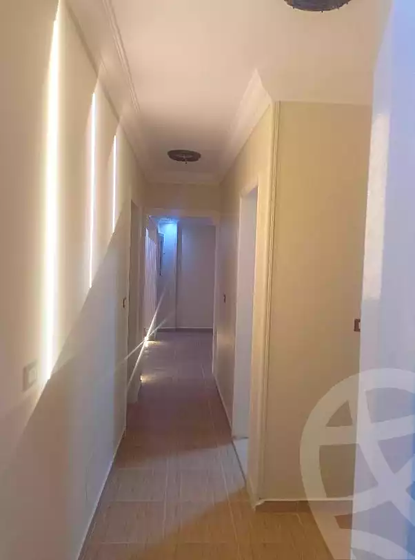 https://aqarmap.com.eg/ar/listing/7179394-for-sale-alexandria-el-asafra-l-sfr-bhry