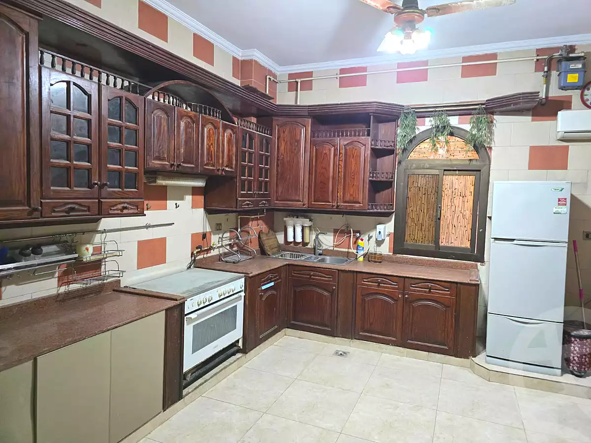 https://aqarmap.com.eg/ar/listing/7179404-for-rent-cairo-new-cairo-el-ahyaa-third-neighborhood-street-1