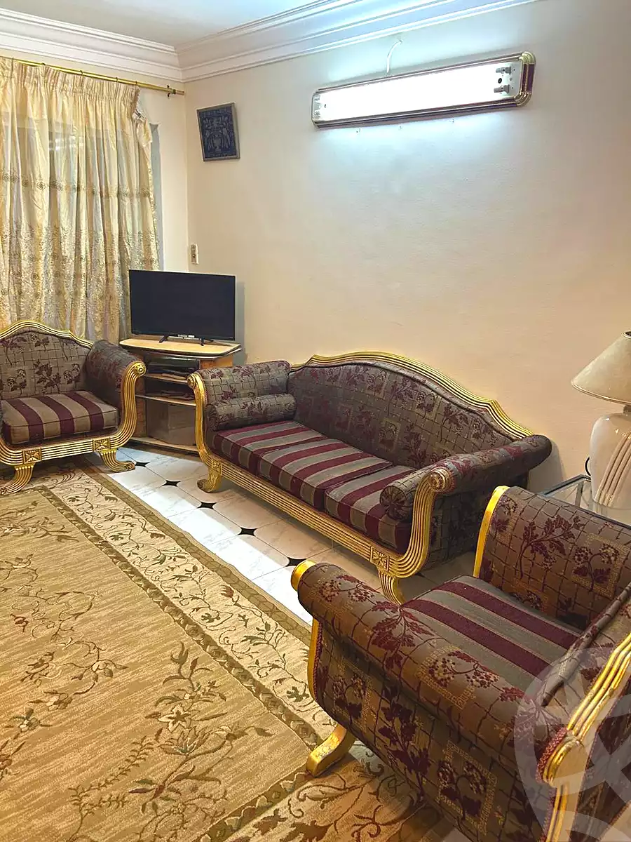 https://aqarmap.com.eg/ar/listing/7179564-for-rent-cairo-6th-of-october-mntq-fr-y-b-6-ktwbr