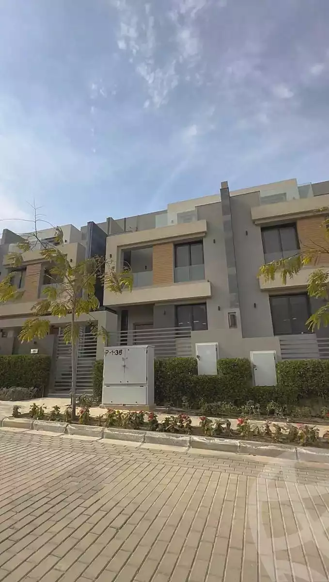 https://aqarmap.com.eg/en/listing/7179635-for-sale-cairo-new-administrative-capital-r4-la-vista-city