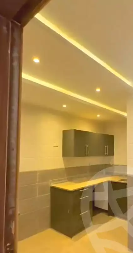 https://aqarmap.com.eg/ar/listing/7179645-for-sale-cairo-new-administrative-capital-r7-la-capitale