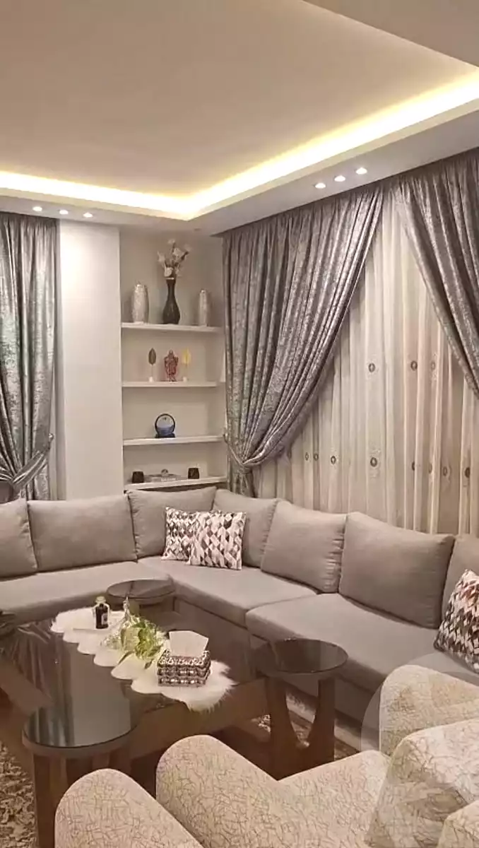 https://aqarmap.com.eg/ar/listing/7179808-for-sale-cairo-el-sheikh-zayed-city-compounds-tiamo-city