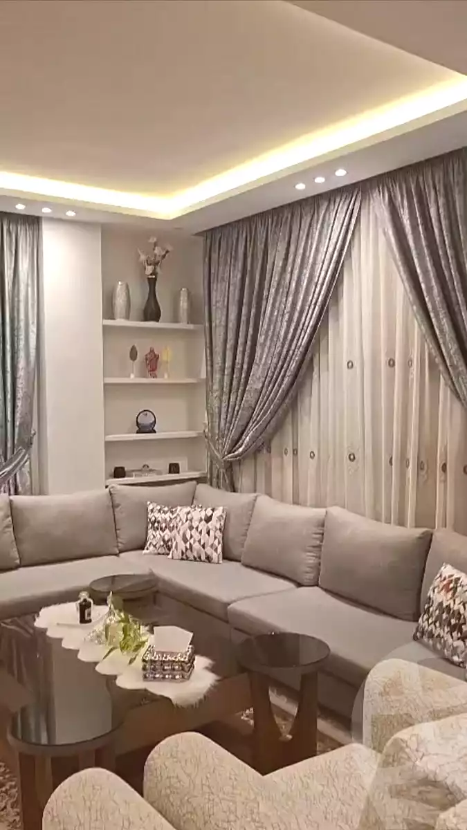 https://aqarmap.com.eg/ar/listing/7179808-for-sale-cairo-el-sheikh-zayed-city-compounds-tiamo-city