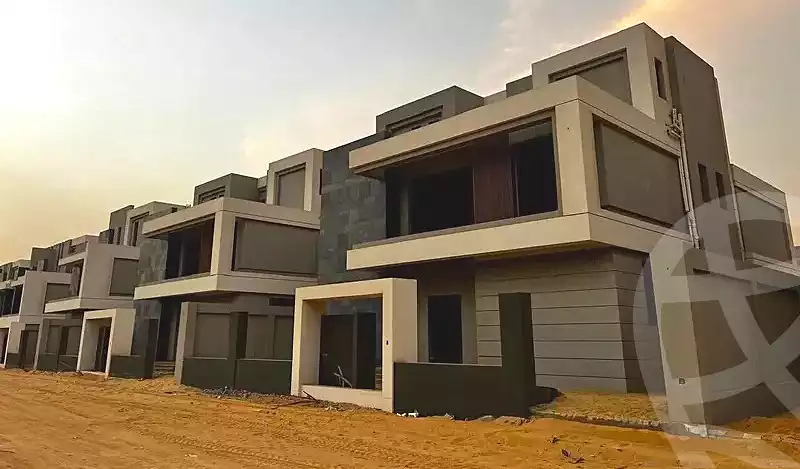 https://aqarmap.com.eg/ar/listing/7179903-for-sale-cairo-new-cairo-compounds-el-patio-town-compound-la-vista