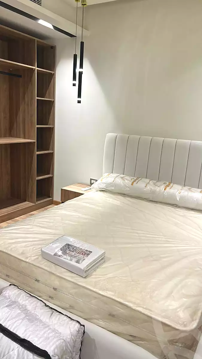 https://aqarmap.com.eg/en/listing/7180025-for-rent-cairo-new-cairo-compounds-lakeview-residence