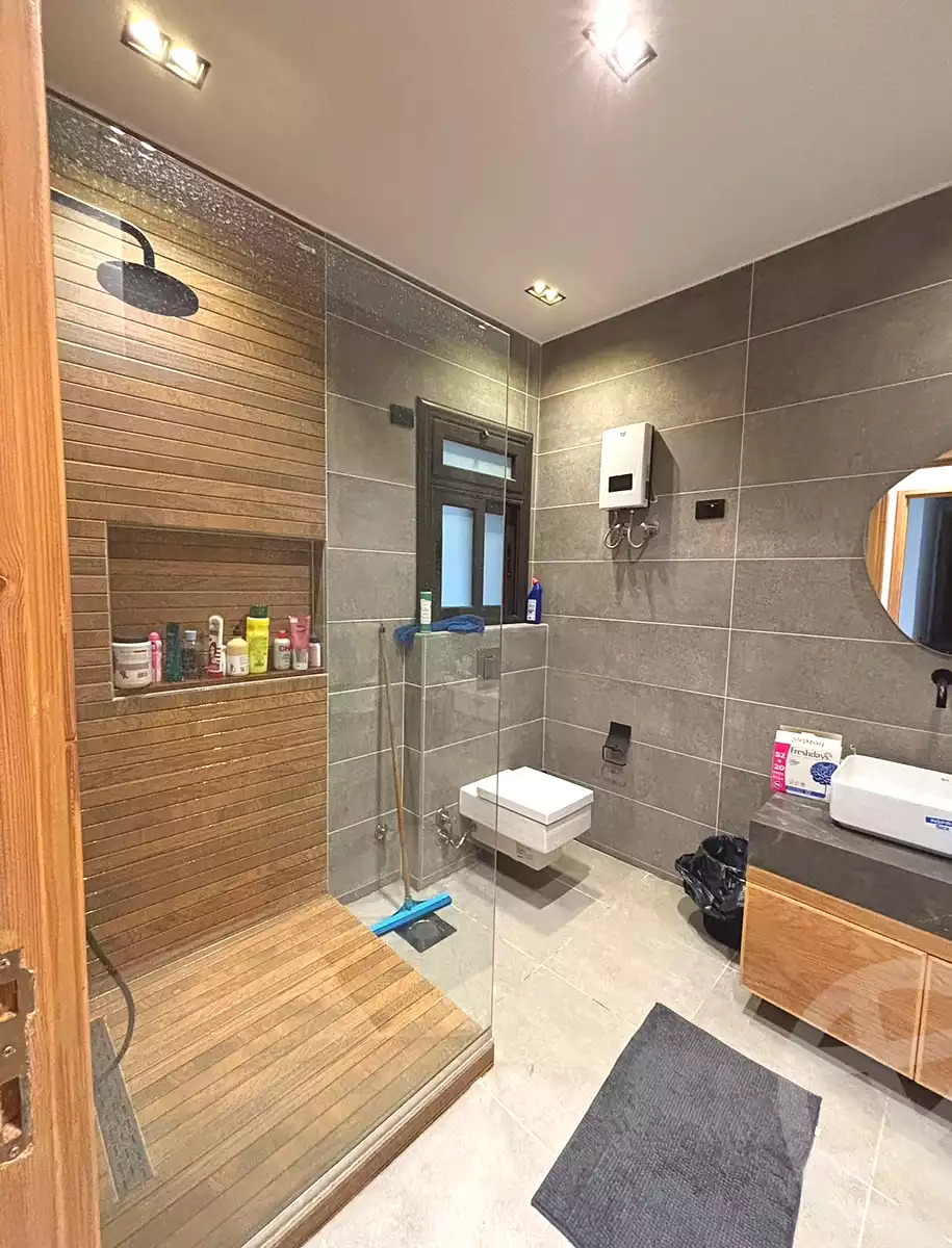 https://aqarmap.com.eg/ar/listing/7180130-for-rent-cairo-el-sheikh-zayed-city-compounds-kmbwnd-wyst-twn-swdyk