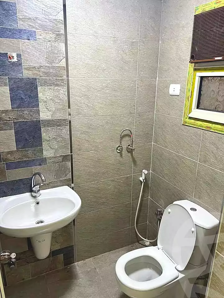 https://aqarmap.com.eg/ar/listing/7176910-for-rent-cairo-helwan-mostafa-fahmy-st