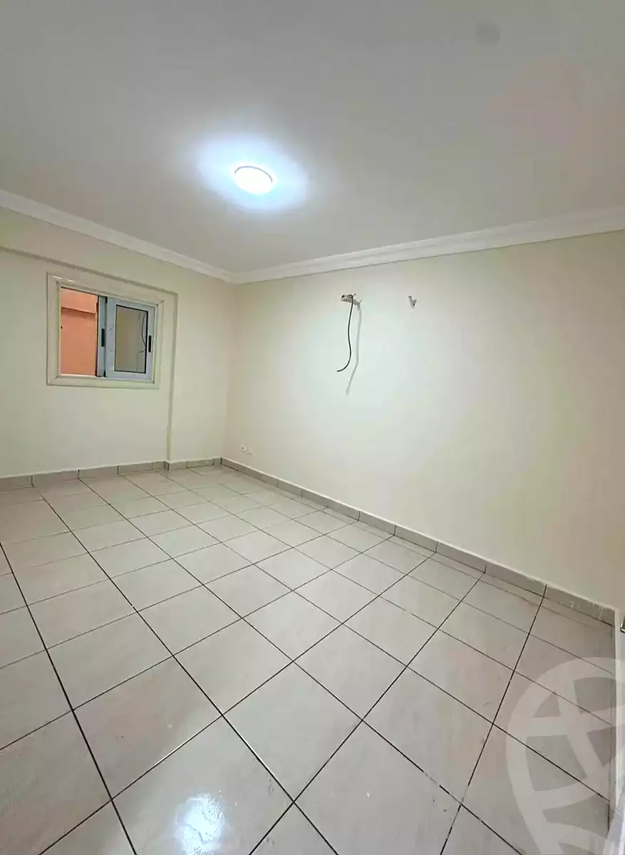 https://aqarmap.com.eg/ar/listing/7179102-for-sale-alexandria-lsywf-city-light-compound