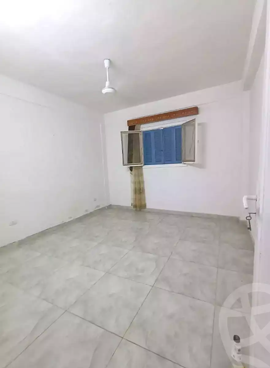 https://aqarmap.com.eg/en/listing/7180668-for-rent-alexandria-al-agamy-lbytsh-al-samalehy-1-st