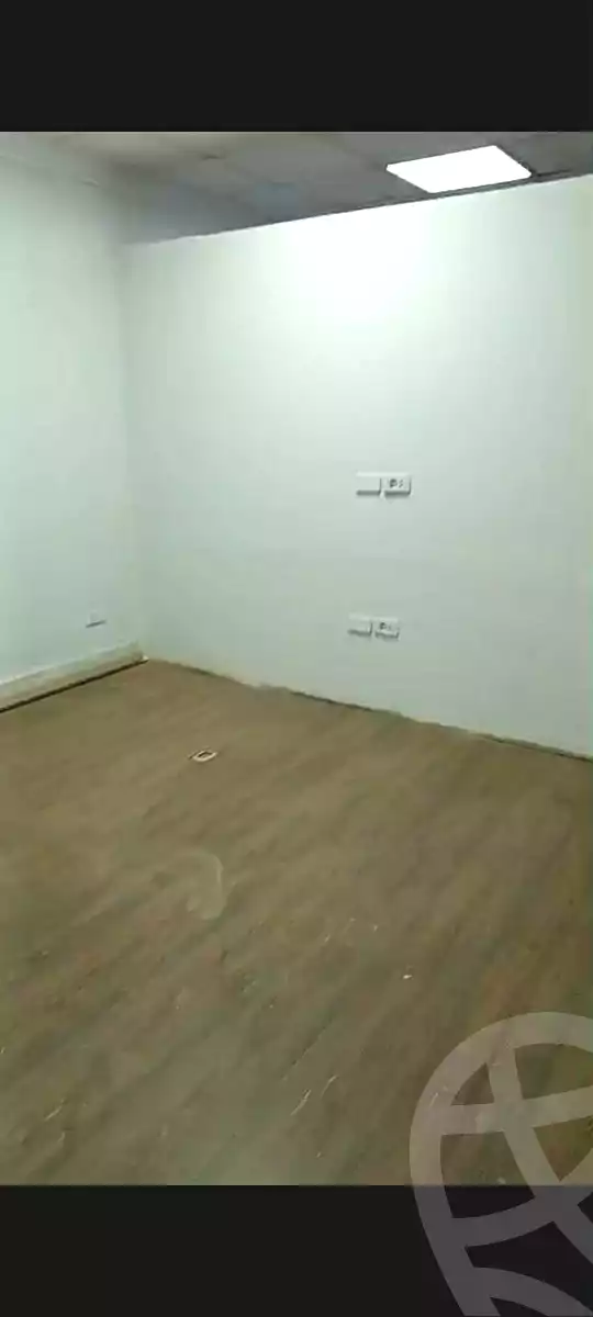 https://aqarmap.com.eg/ar/listing/7180761-for-rent-cairo-downtown-el-qasr-el-ayni