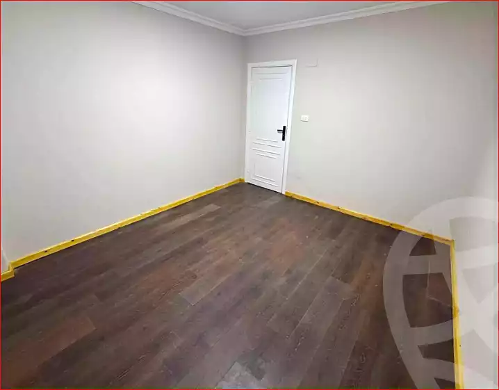https://aqarmap.com.eg/ar/listing/7180780-for-sale-cairo-helwan-helwan-el-sharkeya-khesro-basha-st