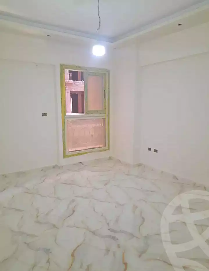 https://aqarmap.com.eg/ar/listing/7180828-for-rent-alexandria-lsywf-gamila-city-compound