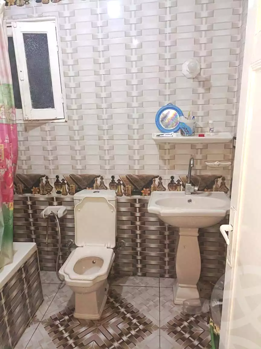 https://aqarmap.com.eg/en/listing/7180870-for-sale-cairo-ain-shams-ahmed-esmat-st
