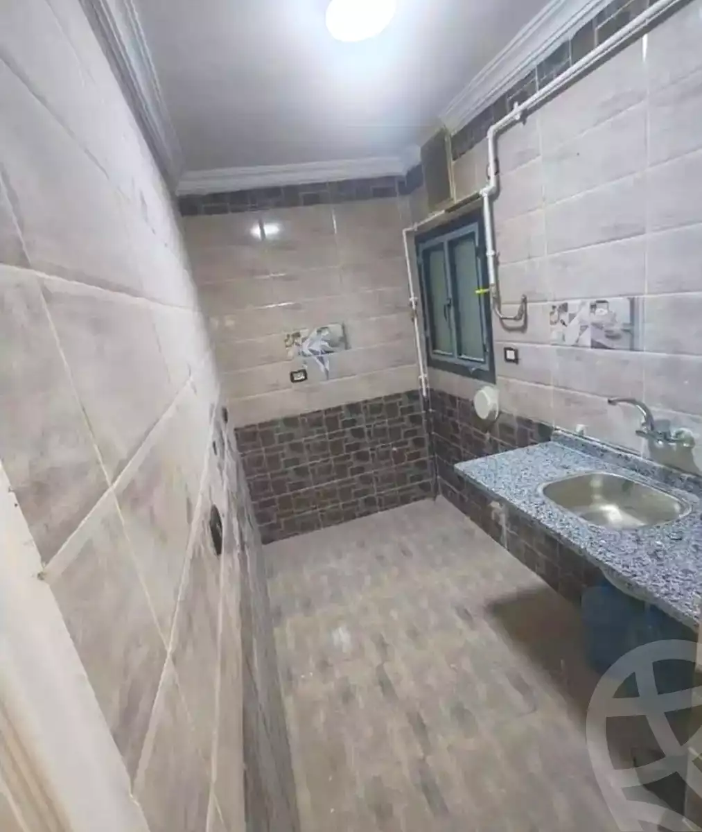 https://aqarmap.com.eg/ar/listing/7180862-for-sale-alexandria-al-agamy-el-hanouvel-gabir-hafez-st