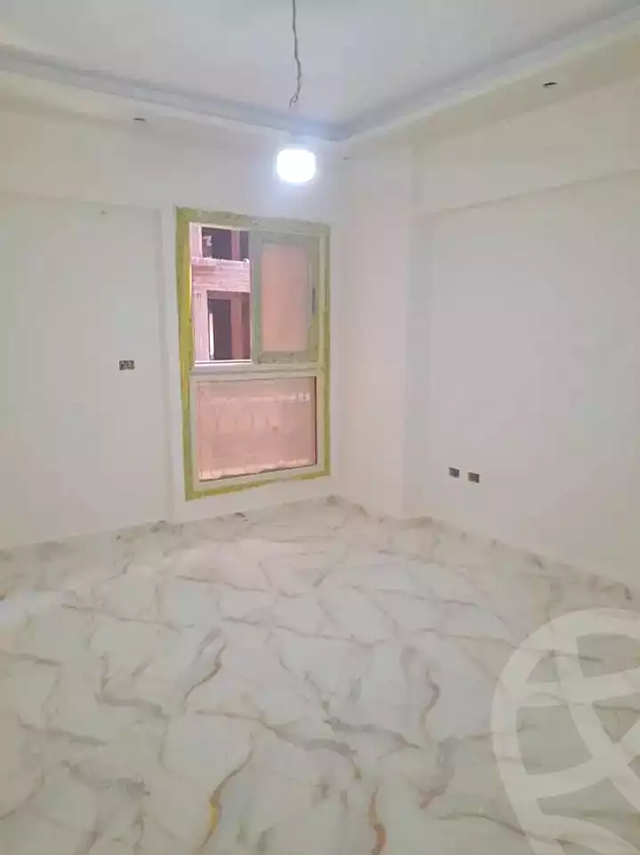 https://aqarmap.com.eg/en/listing/7180905-for-rent-alexandria-lsywf-gamila-city-compound