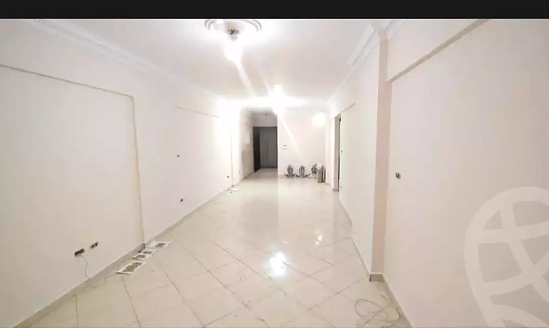 https://aqarmap.com.eg/ar/listing/7181042-for-rent-alexandria-moharram-bey