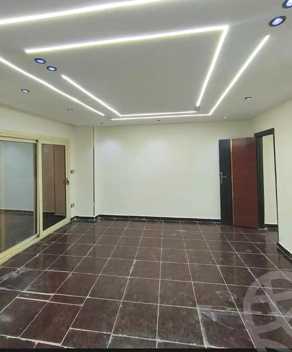 https://aqarmap.com.eg/ar/listing/7181129-for-sale-alexandria-al-agamy-lbytsh-el-salam-st