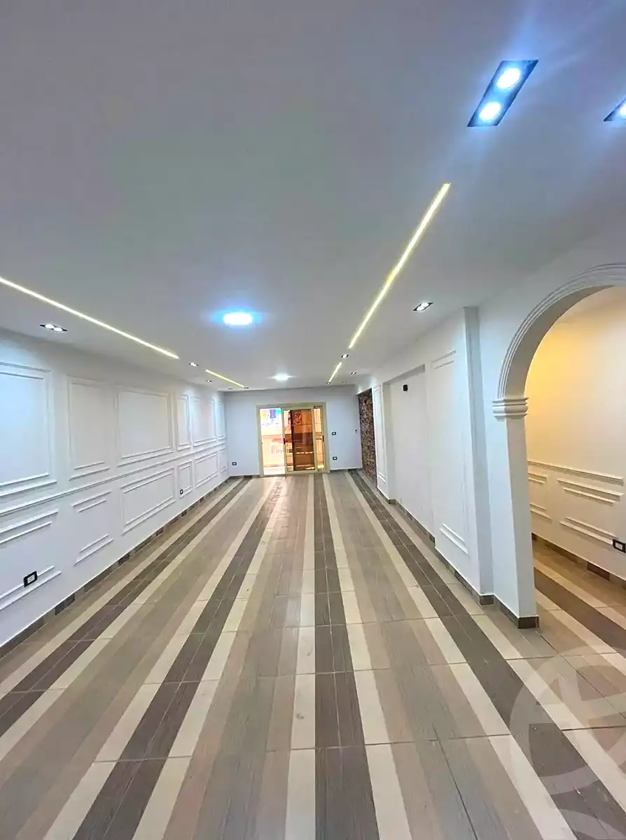 https://aqarmap.com.eg/ar/listing/7181215-for-sale-alexandria-al-agamy-lbytsh-el-reyad-st