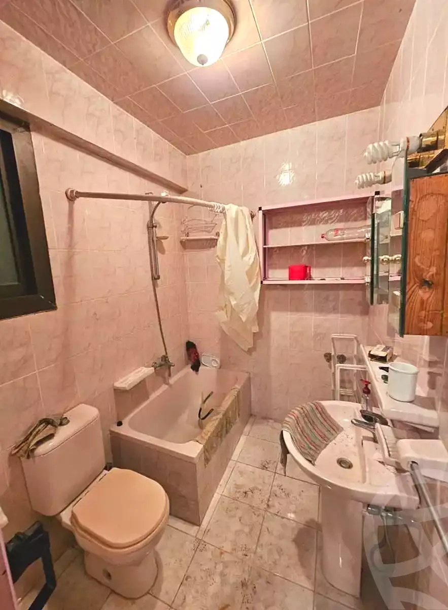 https://aqarmap.com.eg/ar/listing/7181285-for-sale-alexandria-sydy-bshr-sydy-bshr-bhry-gamal-abd-el-nasir-st