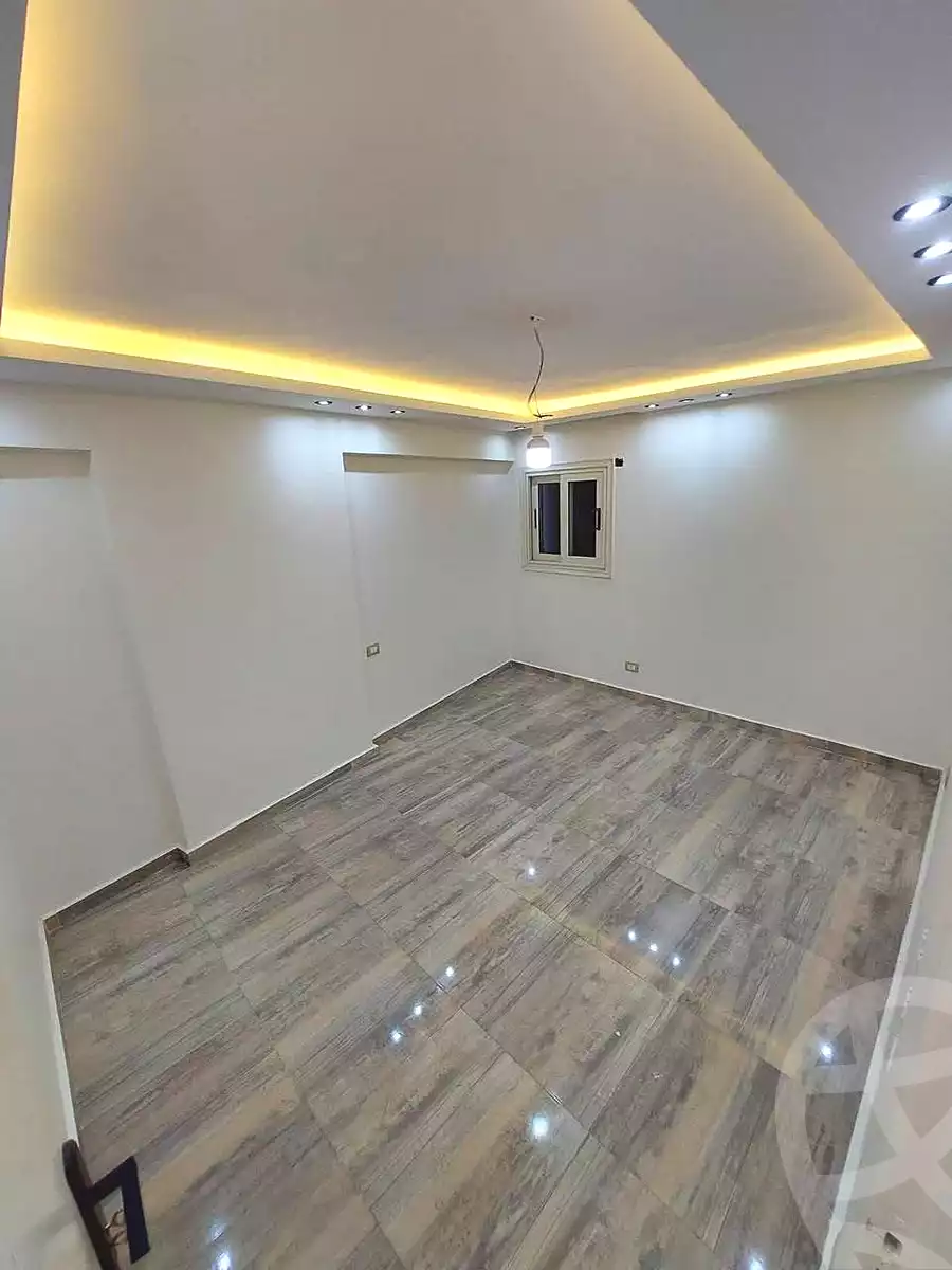 https://aqarmap.com.eg/ar/listing/7181441-for-sale-alexandria-miami-mahmoud-el-isawy-st