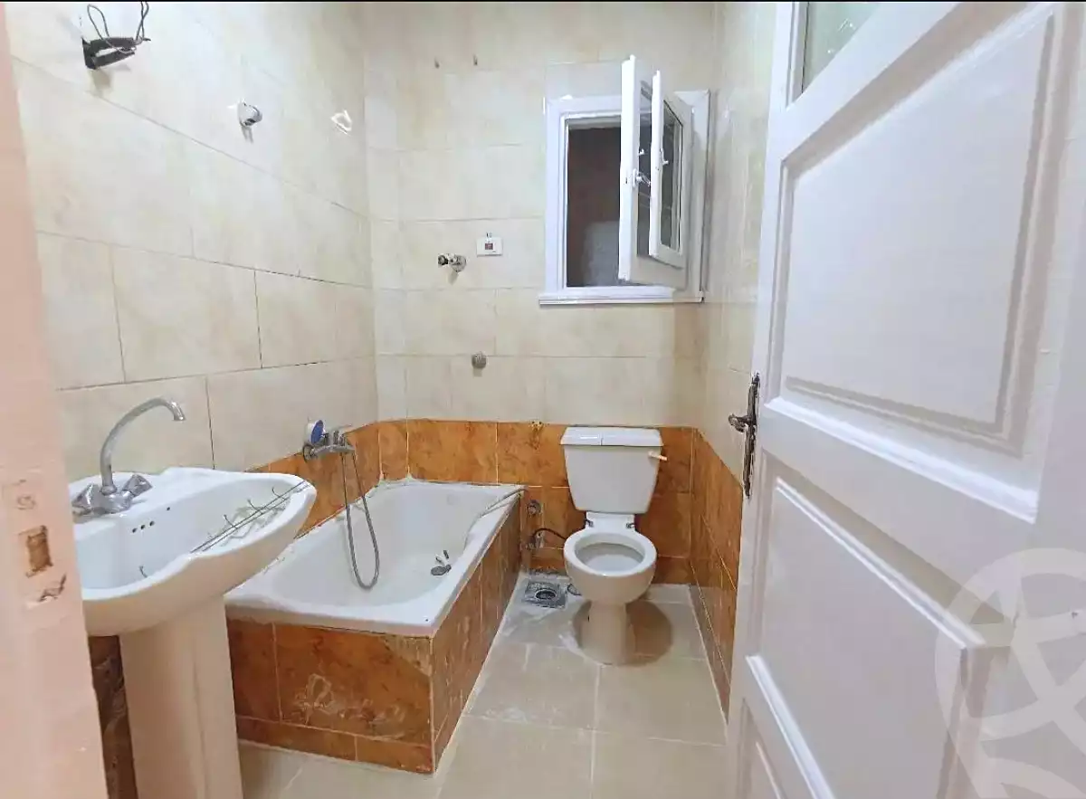https://aqarmap.com.eg/en/listing/7181470-for-sale-alexandria-al-agamy-shataa-el-nakheel