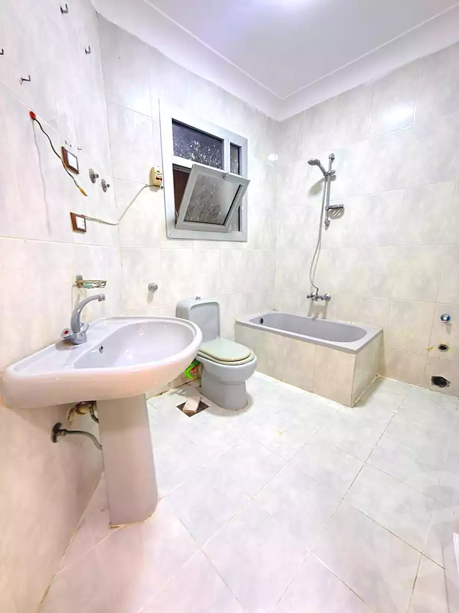 https://aqarmap.com.eg/en/listing/7177165-for-sale-alexandria-al-agamy-shataa-el-nakheel