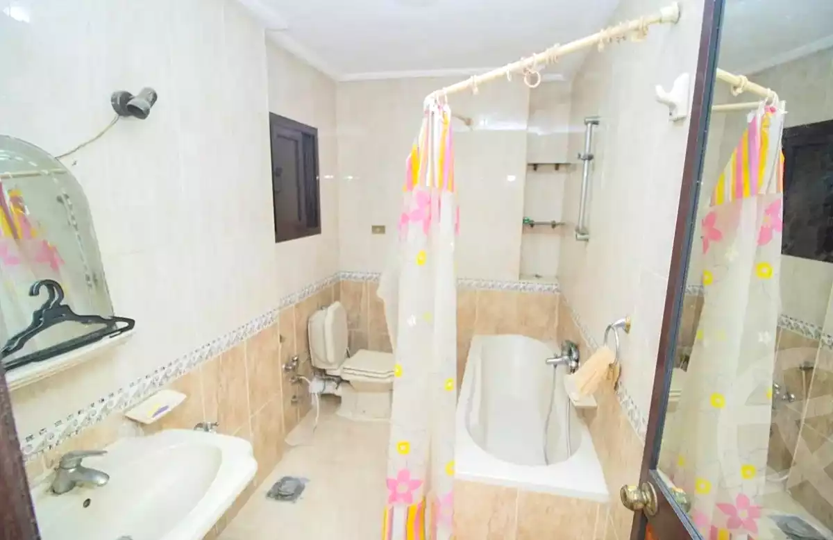 https://aqarmap.com.eg/en/listing/7181551-for-rent-alexandria-moharram-bey
