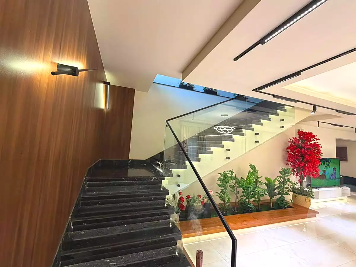 https://aqarmap.com.eg/ar/listing/7181634-for-sale-cairo-el-sheikh-zayed-city-mntq-fr-y-bmdyn-lshykh-zyd