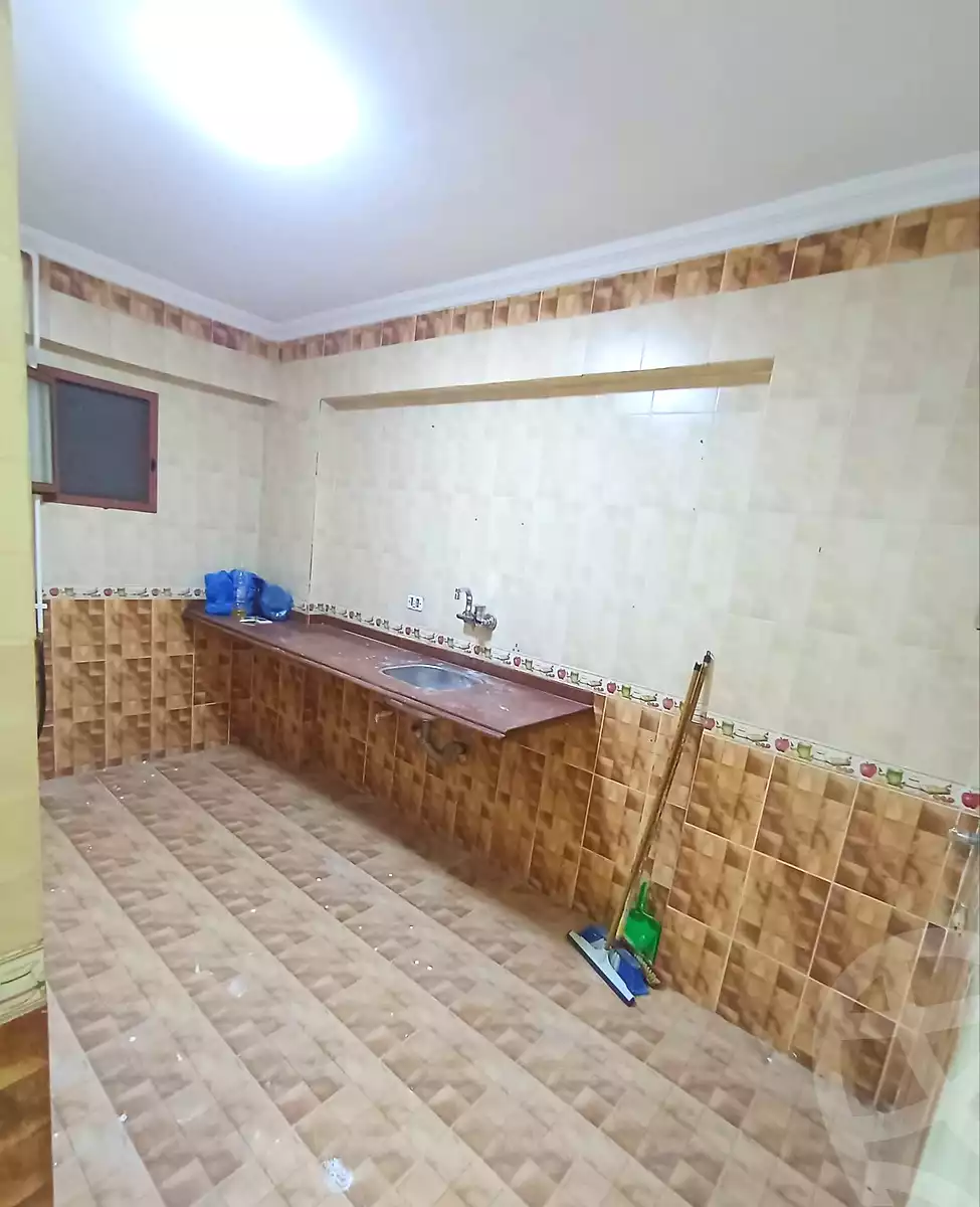 https://aqarmap.com.eg/en/listing/7181672-for-sale-alexandria-sydy-bshr-sydy-bshr-qbly-el-sadaqa-el-islameya-mosque-st