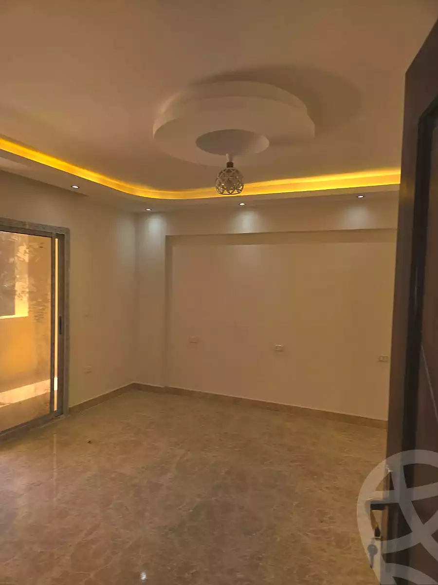 https://aqarmap.com.eg/ar/listing/7181755-for-rent-cairo-6th-of-october-hadaeq-october-compounds-el-rayat-residence