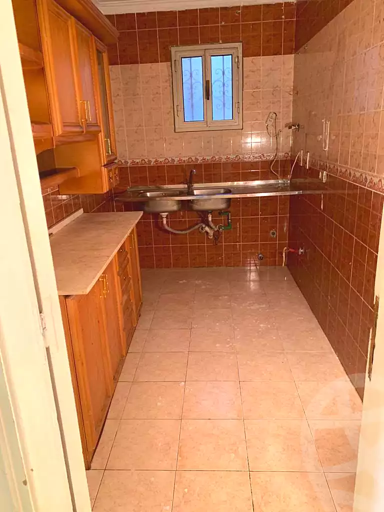 https://aqarmap.com.eg/ar/listing/7181790-for-sale-cairo-6th-of-october-el-ahyaa-neighborhood-4th-neighbourhood-2
