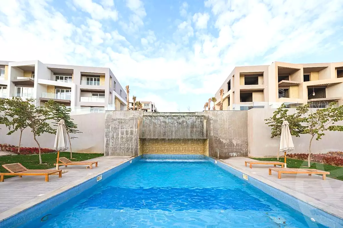 https://aqarmap.com.eg/ar/listing/7181772-for-sale-ain-elsokhna-resorts-mntj-bwhw