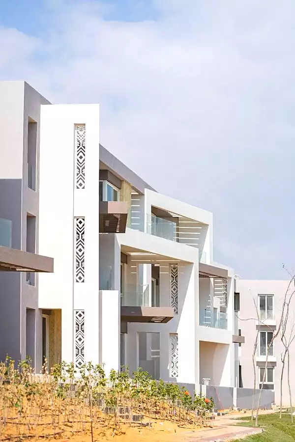 https://aqarmap.com.eg/ar/listing/7181773-for-sale-ain-elsokhna-resorts-mntj-bwhw