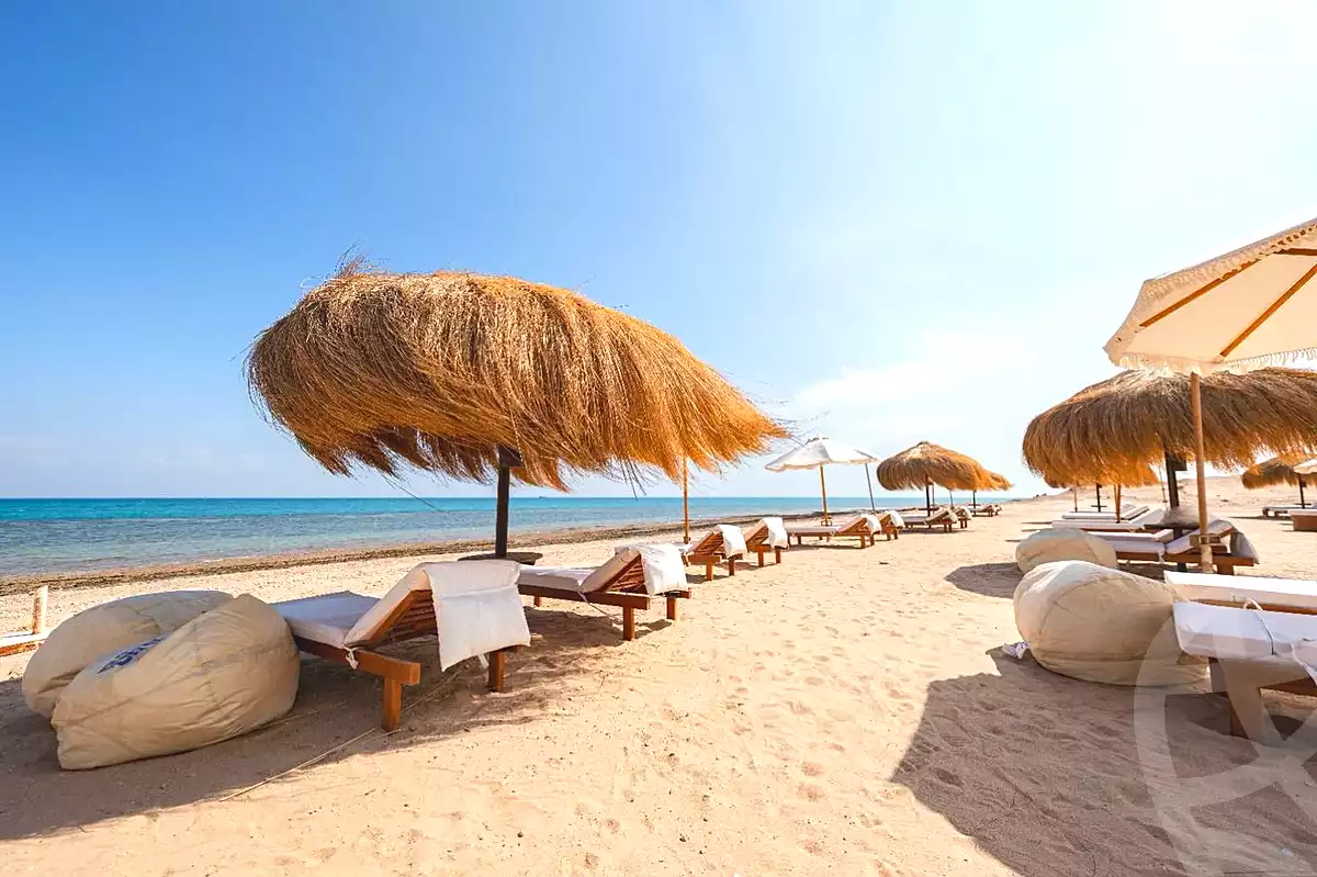 https://aqarmap.com.eg/ar/listing/7181847-for-sale-ain-elsokhna-resorts-mntj-bwhw