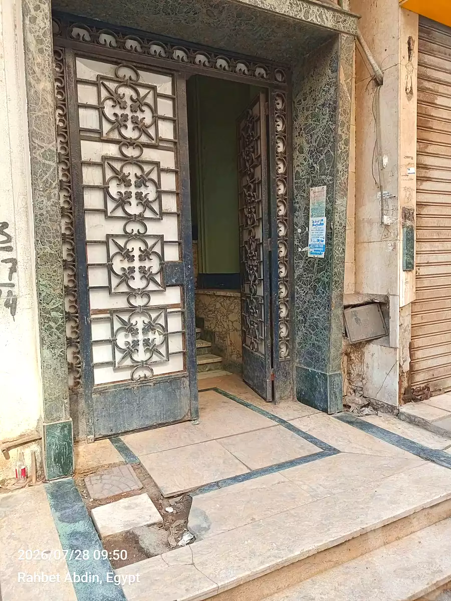 https://aqarmap.com.eg/ar/listing/7180083-for-sale-cairo-downtown-abdeen-sayed-al-bilawi-st