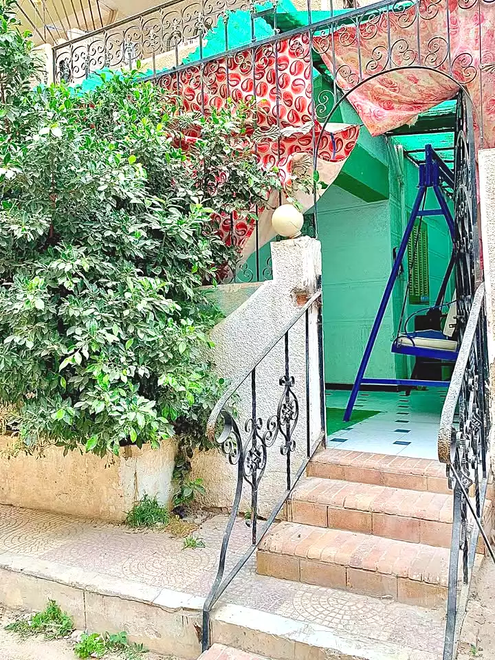 https://aqarmap.com.eg/en/listing/7177181-for-sale-alexandria-al-agamy-shataa-el-nakheel-no31-st