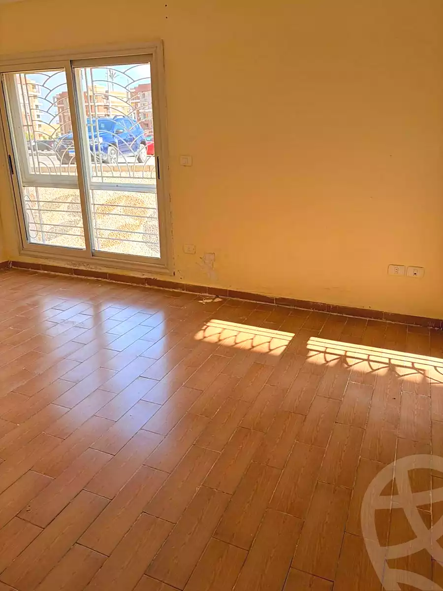 https://aqarmap.com.eg/ar/listing/7181920-for-sale-cairo-new-cairo-compounds-dar-misr-el-koronfel